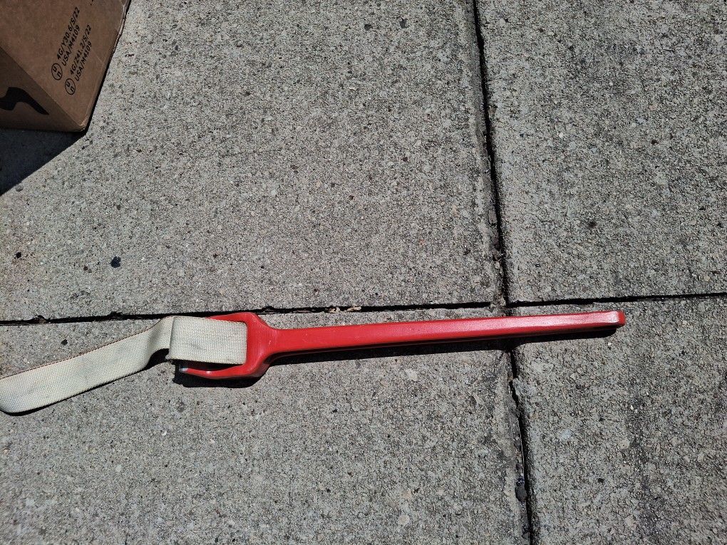 Ridgid Aluminum Pipe Wrench No. 5, Capacity Adjustable Strap Wrench