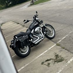 2005 Harley Davidson Dyna