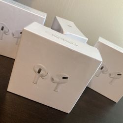 New Apple Pods Enhance Your Music
