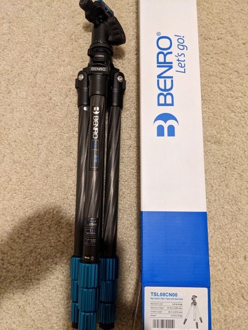 Benro Slim Carbon Fiber Tripod With Ball Head