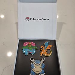 Pokemon Center Deluxe Pins Charizard Venusaur Blastoise