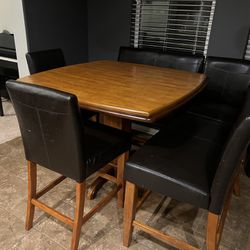 Breakfast Table and Chair