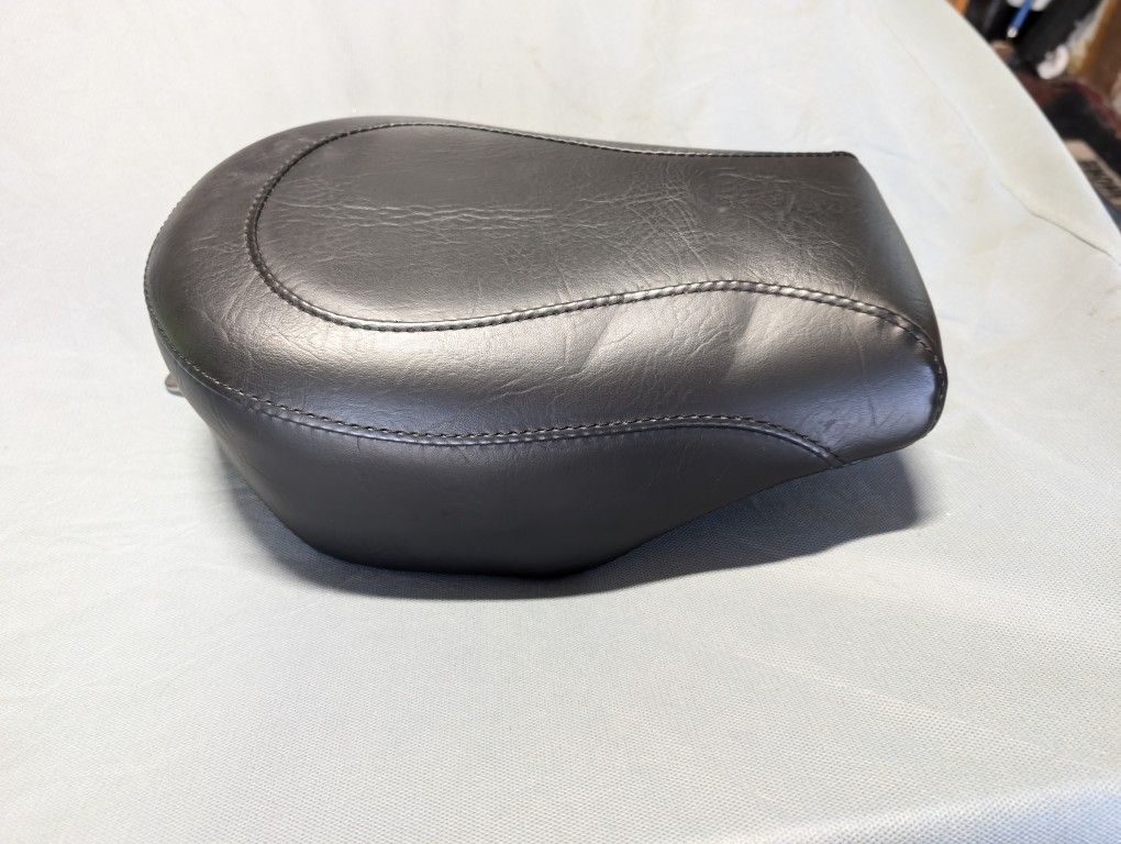 Harley Davidson Mustang Passenger Seat