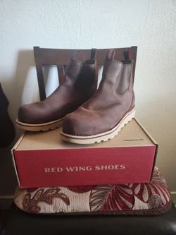 Red Wing Boots Size 10.5