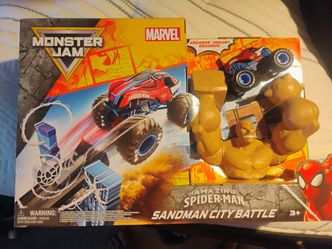 Monster Jam Marvel Spider-Man Sandman City Battle Set