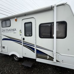 2012 Jayco Jay Feather Ultra Lite