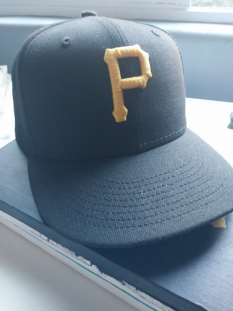 Pittsburgh Pirates Hat