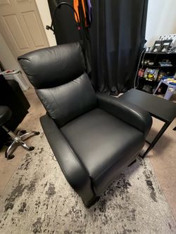 Recliner & Risers