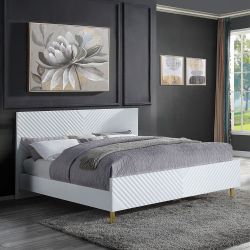 Frame Queen Platform Bed White High Gloss finish, Metal legs gold finish, New  Especial price