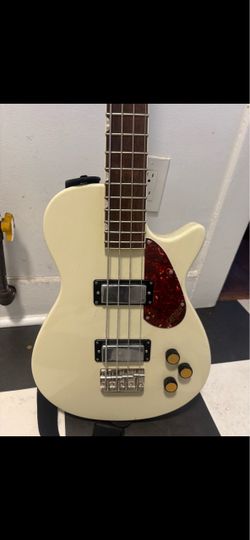 Like New Gretsch Streamliner Jet Club Bass