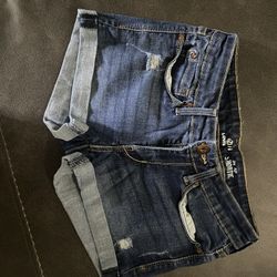 Levi Shorts 