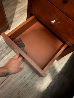 Night stand