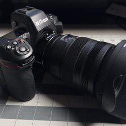 Nikon Z8 With 24-70 f2.8