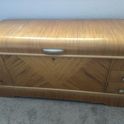 Roos Antique Cedar Chest From 1942 