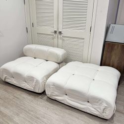 Comfortable Sofa chair with ottoman, with buckle modern design