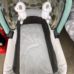 Portable Baby Bassinet 