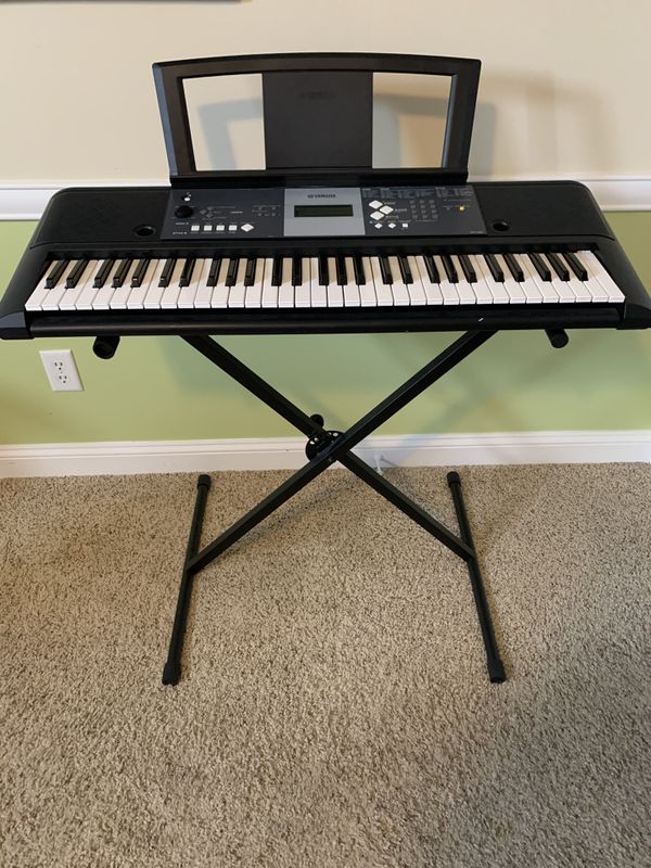 Yamaha YPT-230 Digital Keyboard with Stand and Cables for Sale in