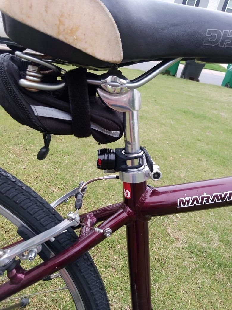 Beautiful Diamondback Maravista Hybrid Bike for Sale in Charlotte, NC