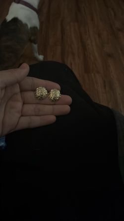10k nugget earings