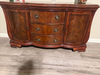 Dresser - Mohagany