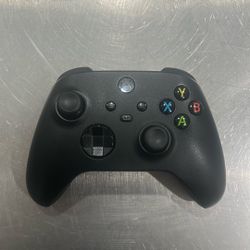 ALL BLACK Xbox Controller 