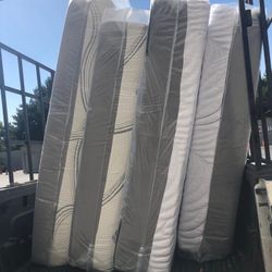 Twin 12” Memory Foam Mattress
