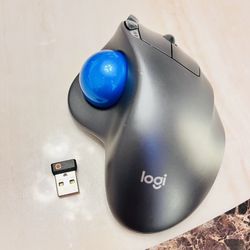 Logitech M570 Wireless Trackball Mouse With Dongle Receiver Tested Works Great