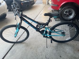 Huffy trail bike