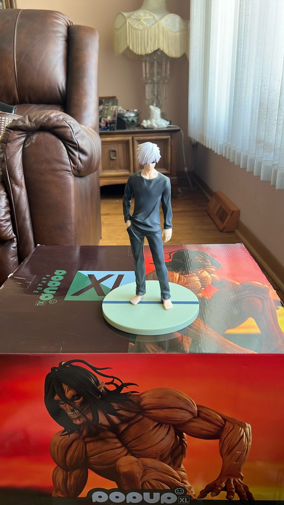 JJK Gojo Figure