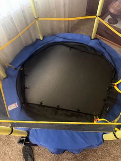 Kids trampoline