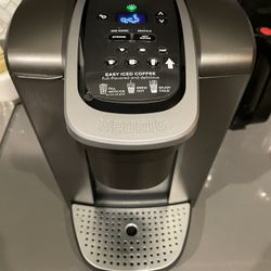 Keurig Coffee Maker – Brushed Slate - LIKE NEW