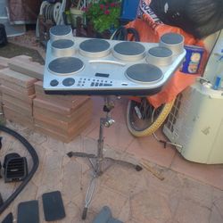 Yamaha Portable Digital Drums W/Stand