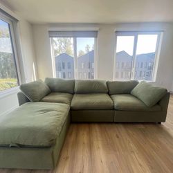 New In Box - Sectional Cloud Couch Free Delivery