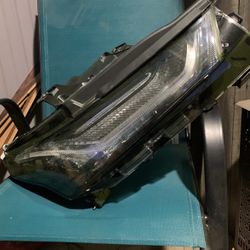 2022-2023 Chevy Traverse Headlight