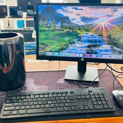 Apple MAC PRO 2013 6CORE Intel XEON E5 64GB RAM 1TB SSD AMD FIREPRO D500 6GB Graphics Best for Audio//Studios -Music Production