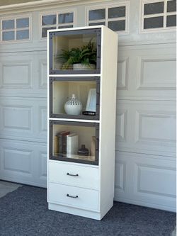 Glass door cabinet