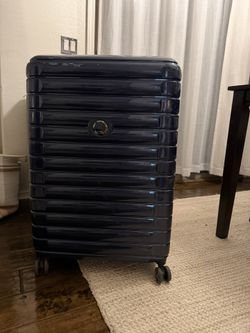 Brand New Delay Paris 31” Checked Luggage 