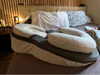Inclined sleeper for baby