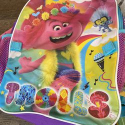 Trolls Backpack With Books 
