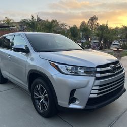 2017 Toyota Highlander