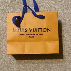 Loius Vuitton  Belt