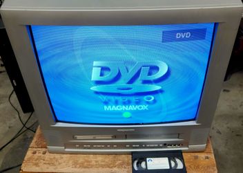 24-inch CRT TV/DVD/VCR Combo Retro Gaming color television model 2005