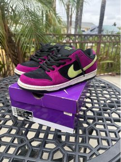 Nike sb dunk size 10 acg plums