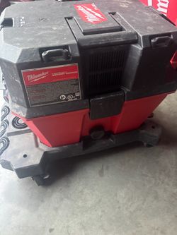 M18 9 Gallon Wet/ Dry Vacuum