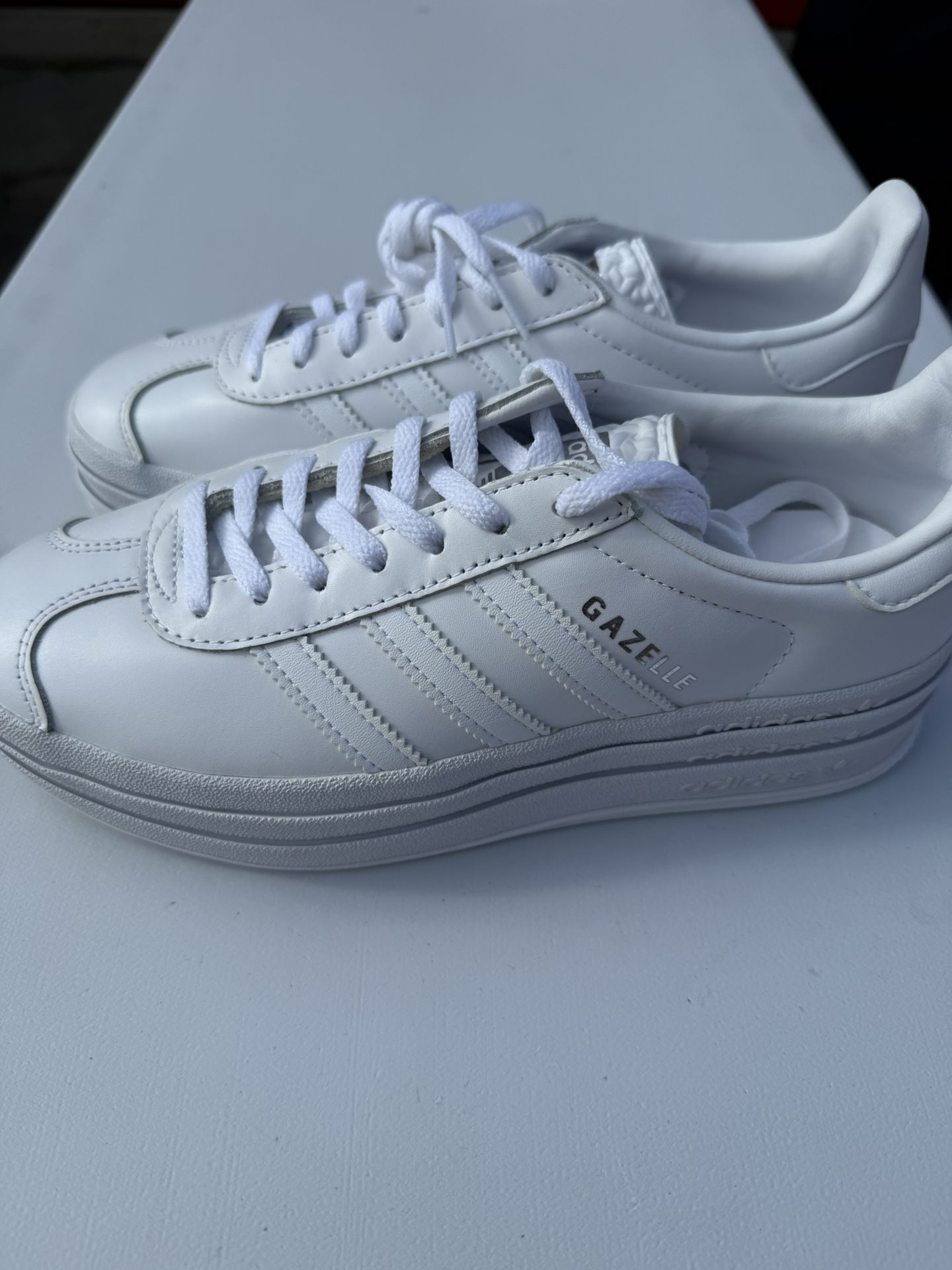 Adidas Gazelle Women Sz 7.5