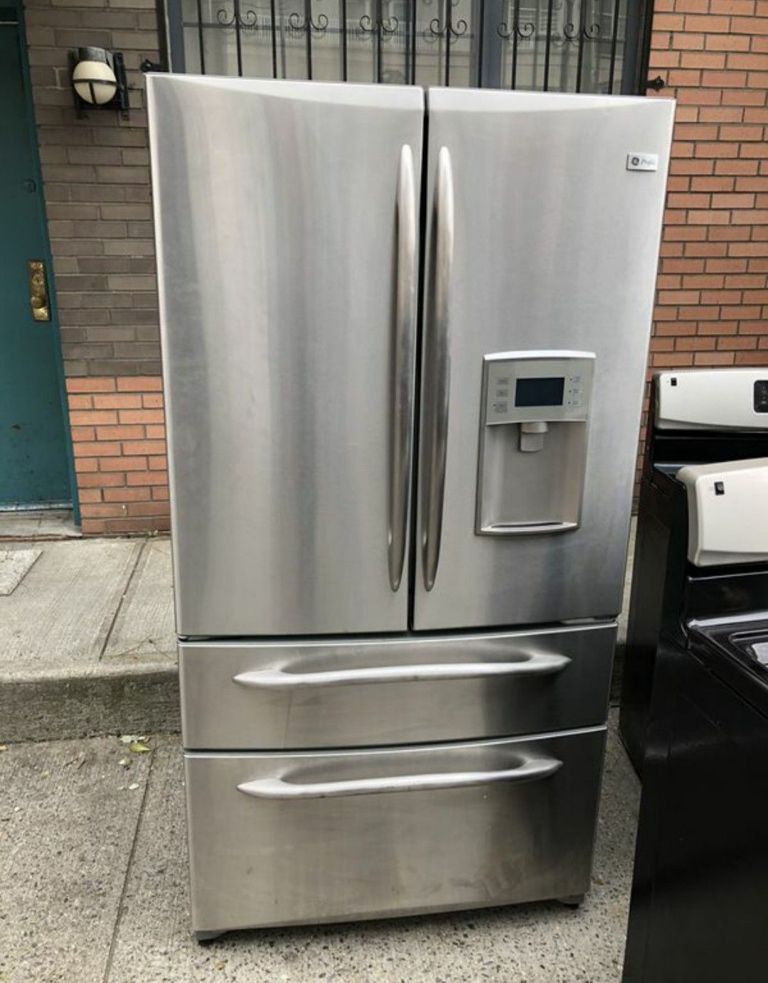 GE 36in wide 4 door refrigerator