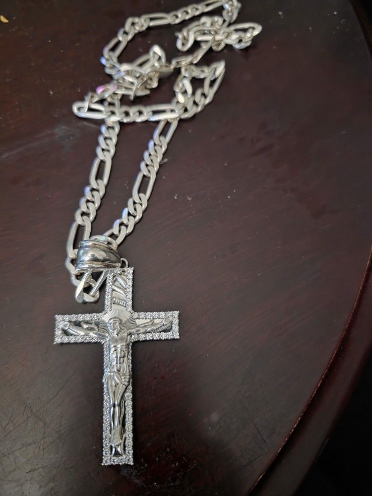30 In Sterling Silver Chain And Pendant