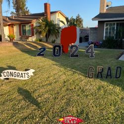 Graduation Signs 11 Piece Set
