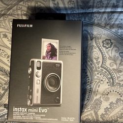 Fujifilm Instax Mini Evo 