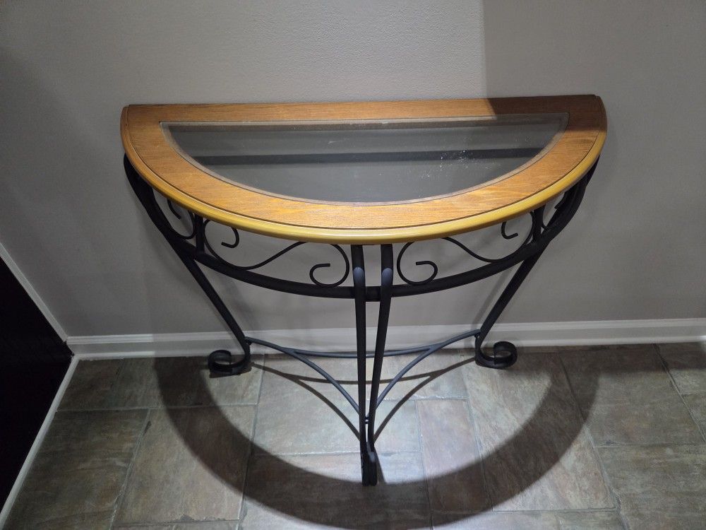 Accent Table